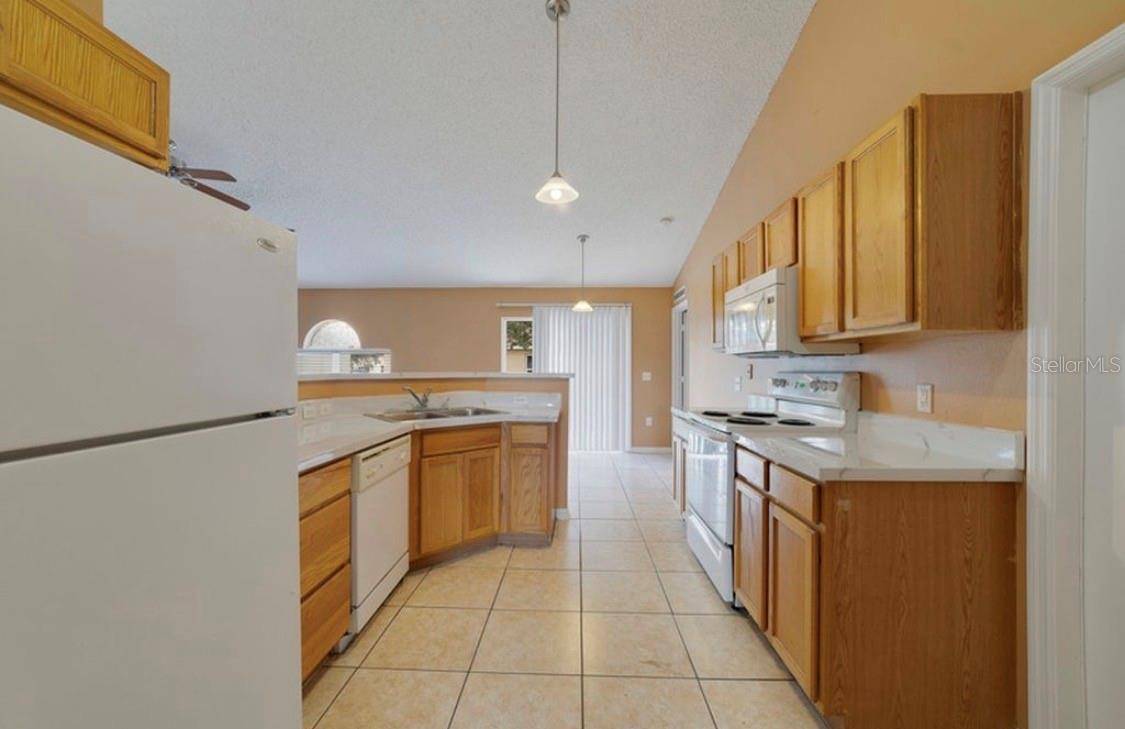 1907 MANATEE DR, Poinciana, FL 34759