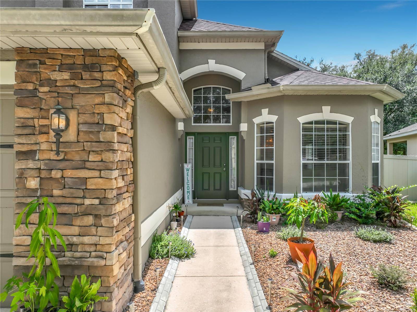 9038 VICKROY TER, Oviedo, FL 32765