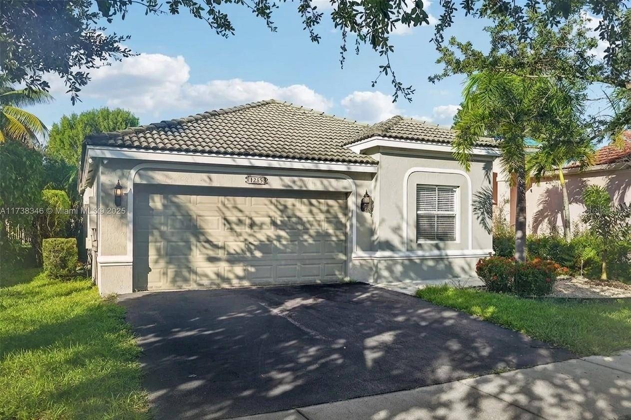 1283 CHINABERRY DR, Weston, FL 33327