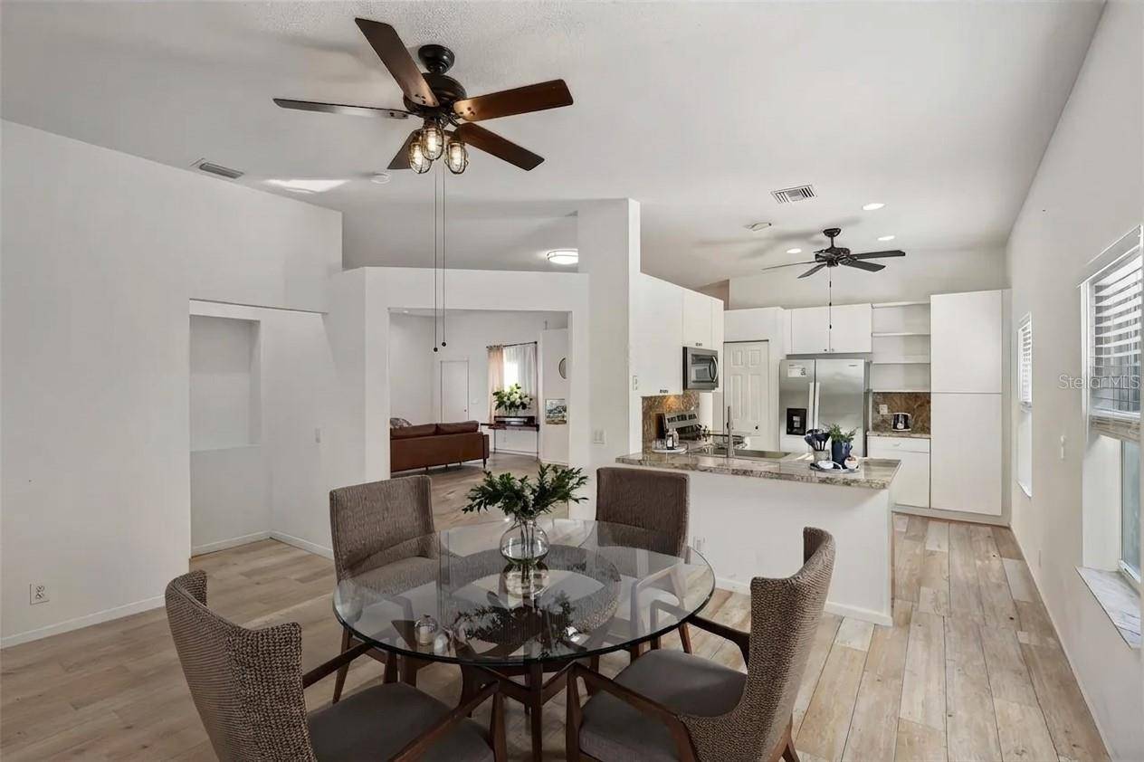 1283 CHINABERRY DR, Weston, FL 33327