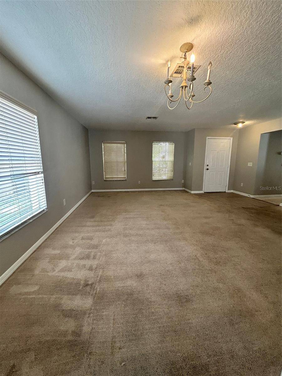 1244 OCKLAWAHA DR, Orlando, FL 32828