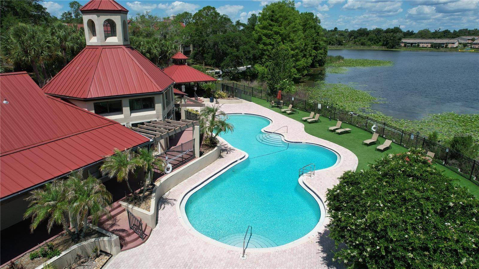 232 AFTON SQ #207, Altamonte Springs, FL 32714