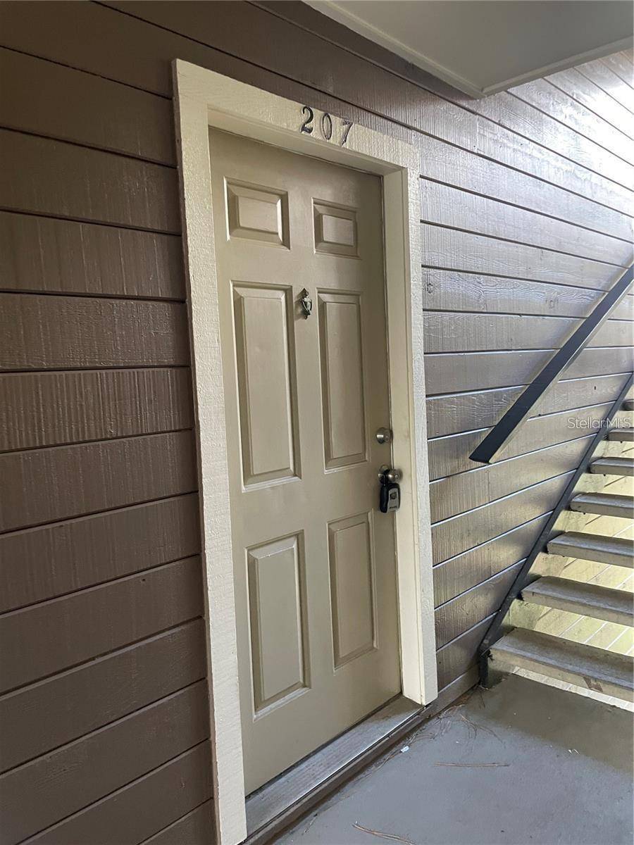 232 AFTON SQ #207, Altamonte Springs, FL 32714