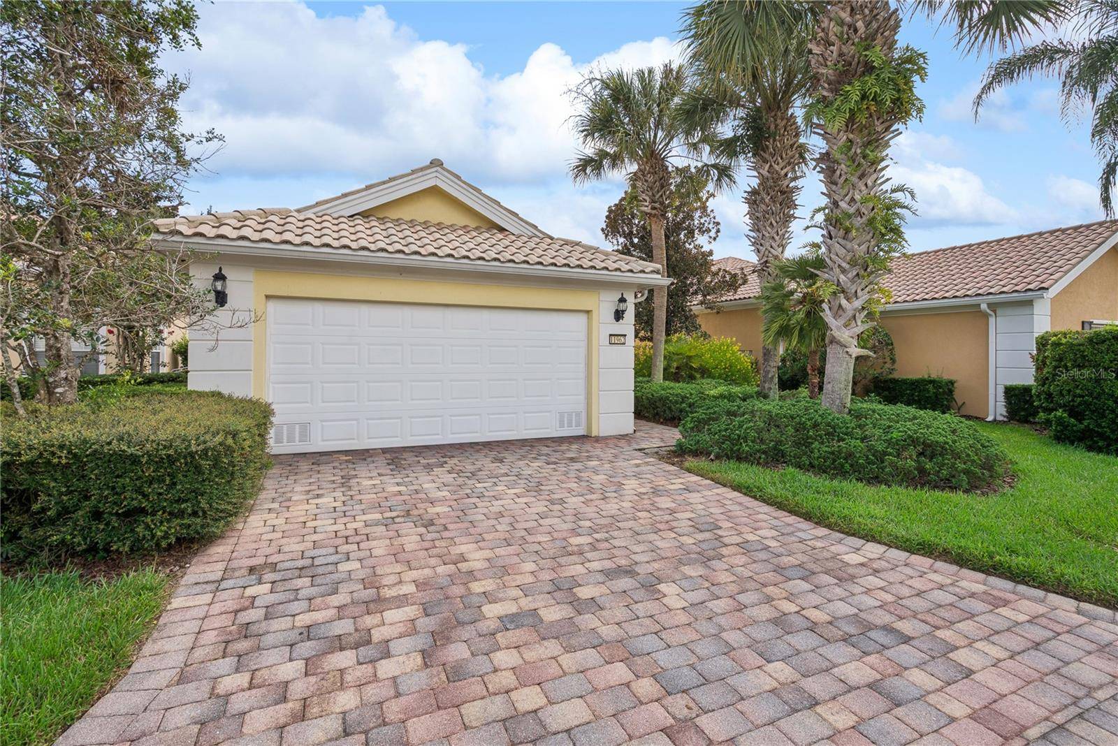 11962 GENNARO LN, Orlando, FL 32827