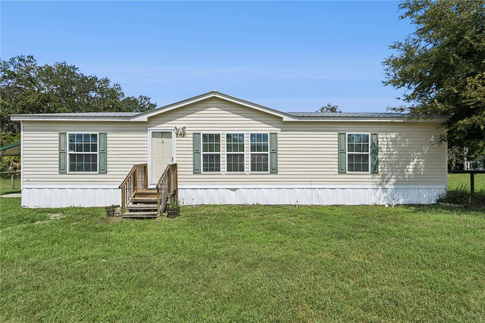 33525 LINDA DR, Leesburg, FL 34788