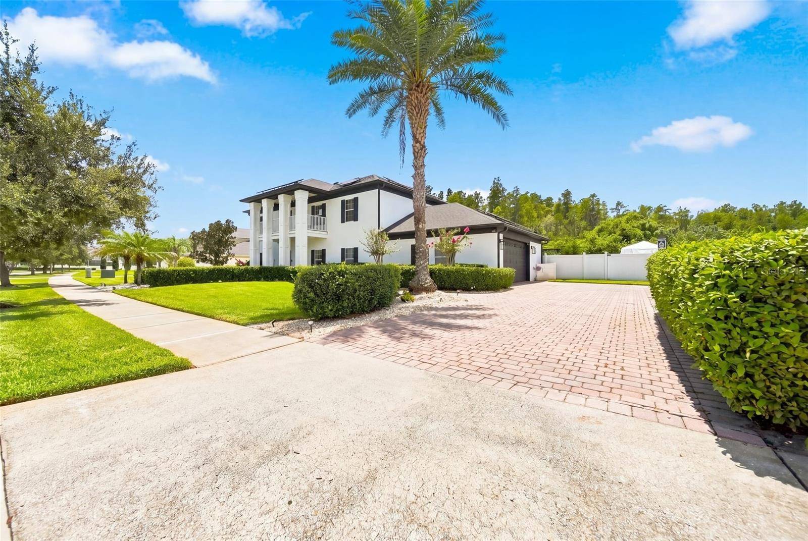 3001 BURBERRY PL, St Cloud, FL 34772