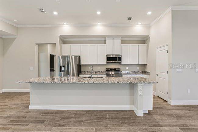 11 SANDERS CIR, Homosassa, FL 34446