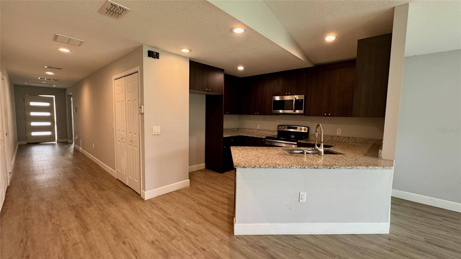 5 N HART BLVD, Orlando, FL 32835