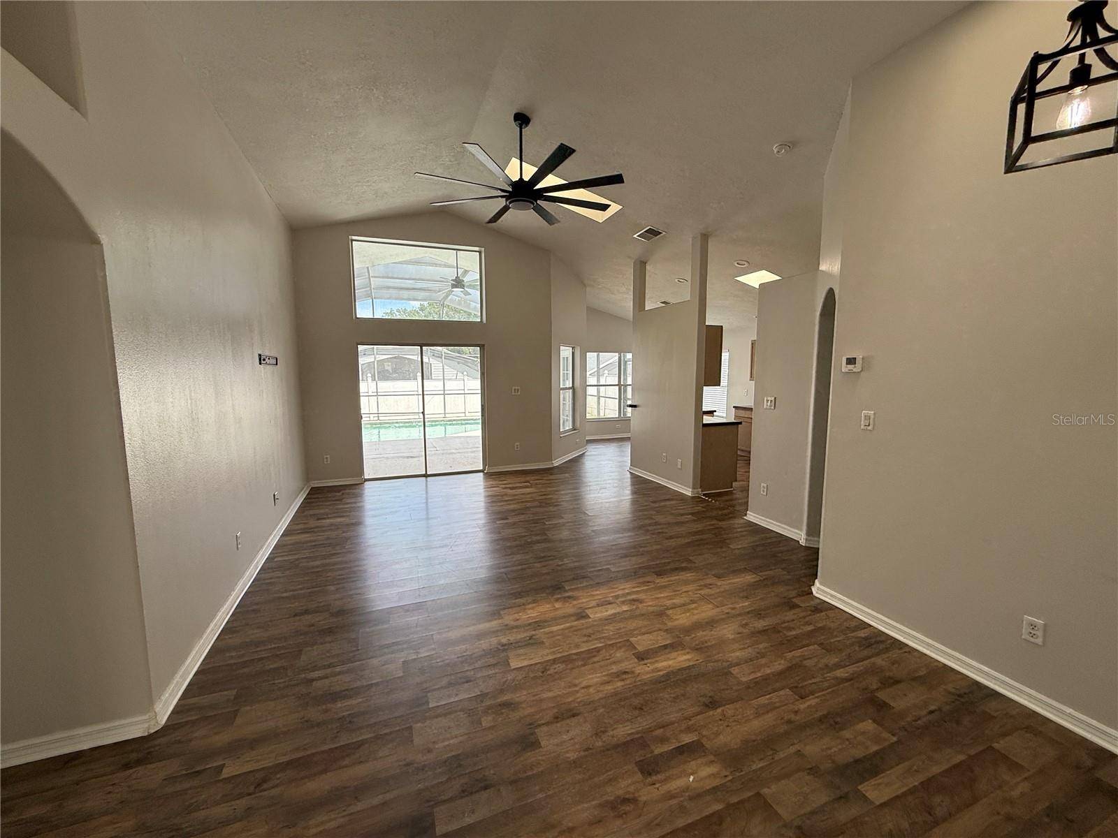 16049 MAGNOLIA HILL ST, Clermont, FL 34714