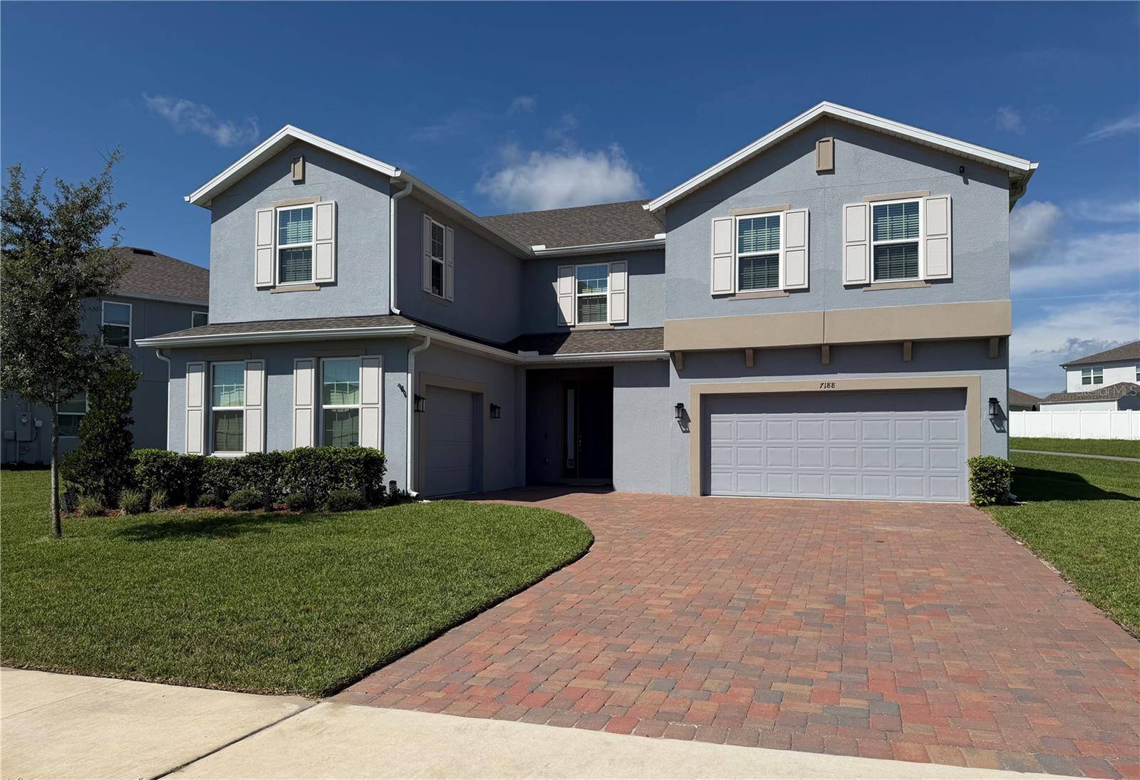 7188 DILLY LAKE AVE, Groveland, FL 34736
