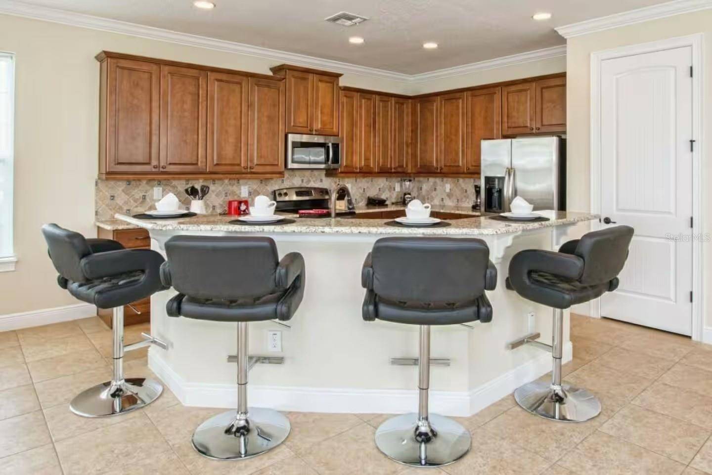 7824 LOXAHATCHEE CT, Kissimmee, FL 34747