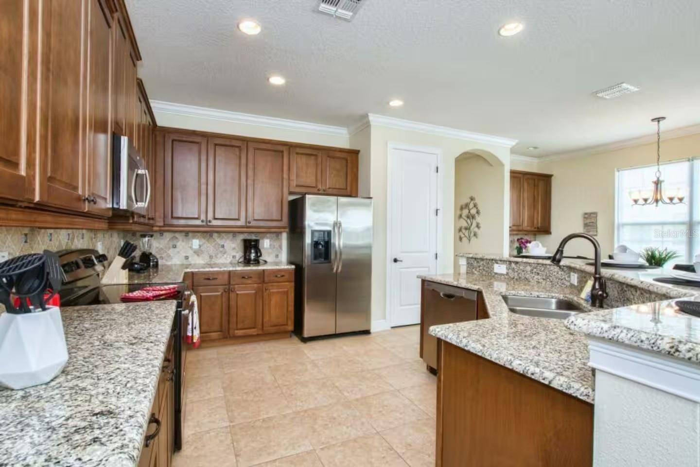 7824 LOXAHATCHEE CT, Kissimmee, FL 34747