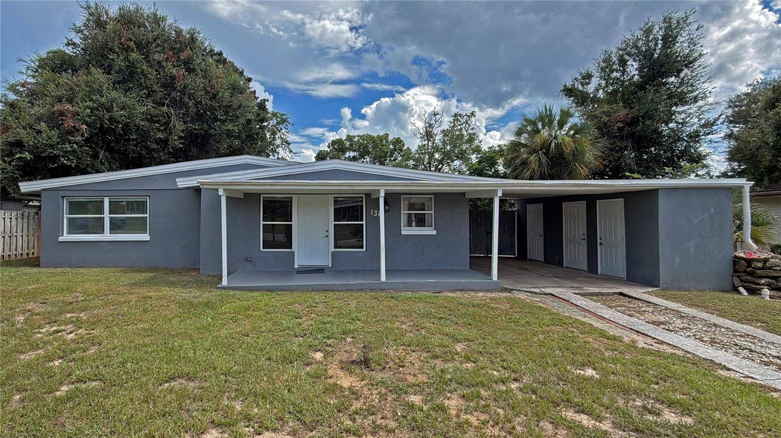 1311 HILLCREST DR, Daytona Beach, FL 32114
