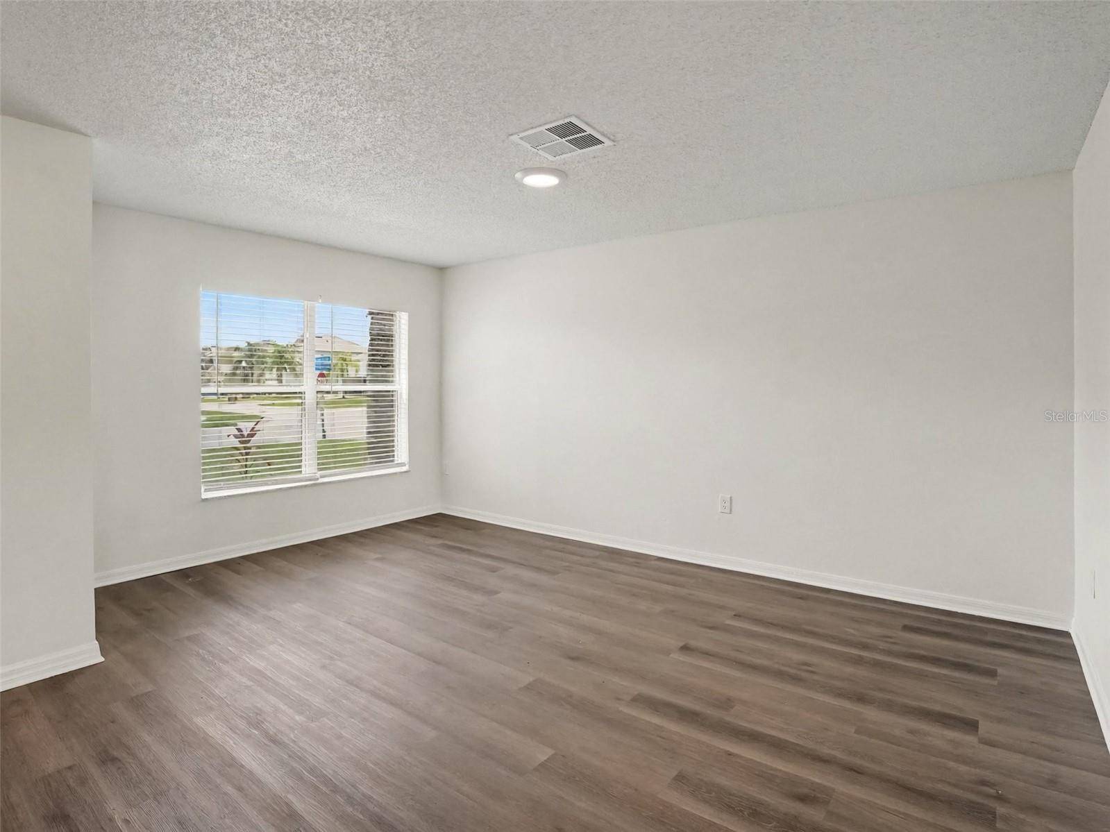 901 ANCHORAGE LN, Kissimmee, FL 34744