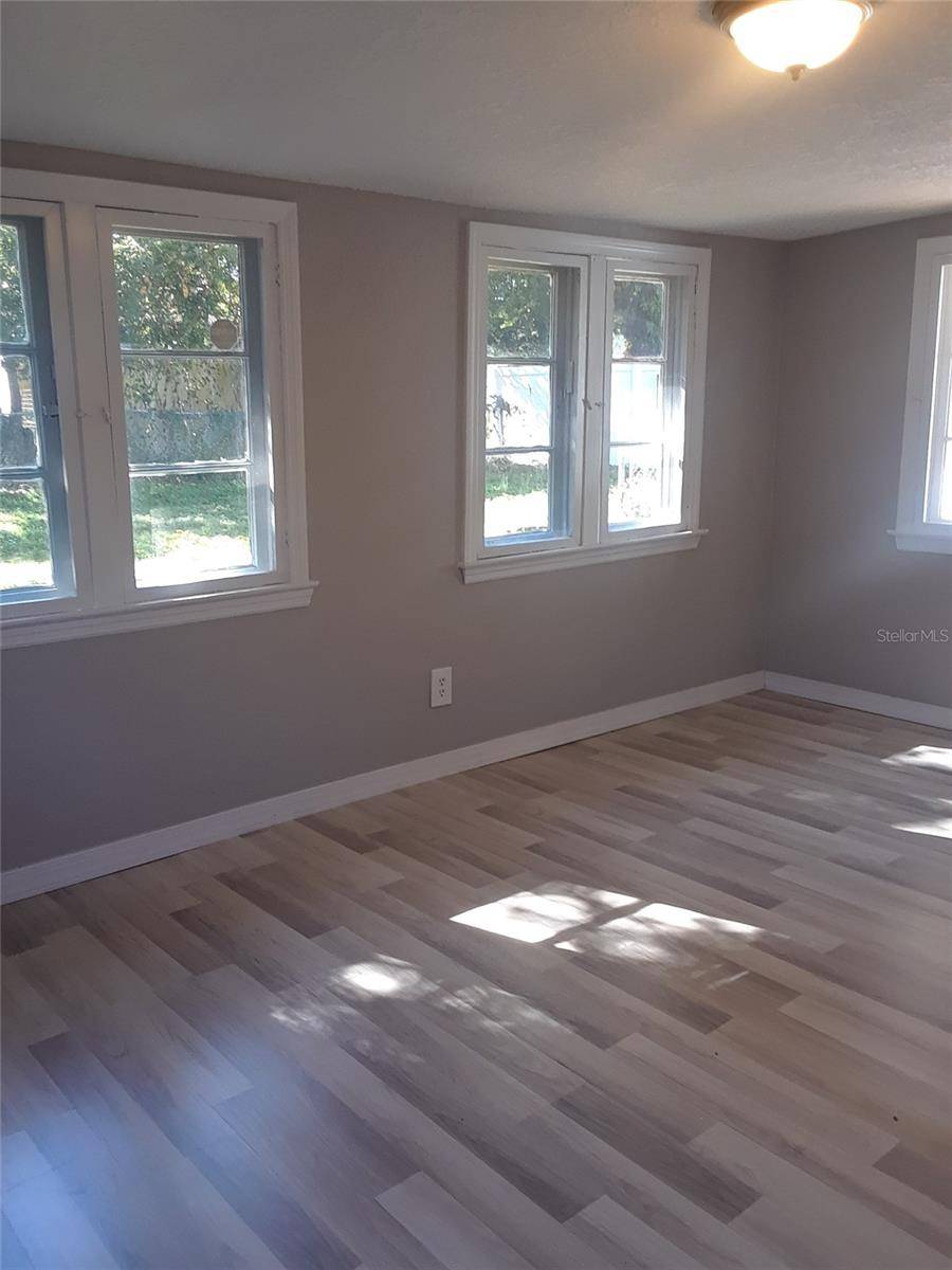 2012 E GRANT AVE, Orlando, FL 32806
