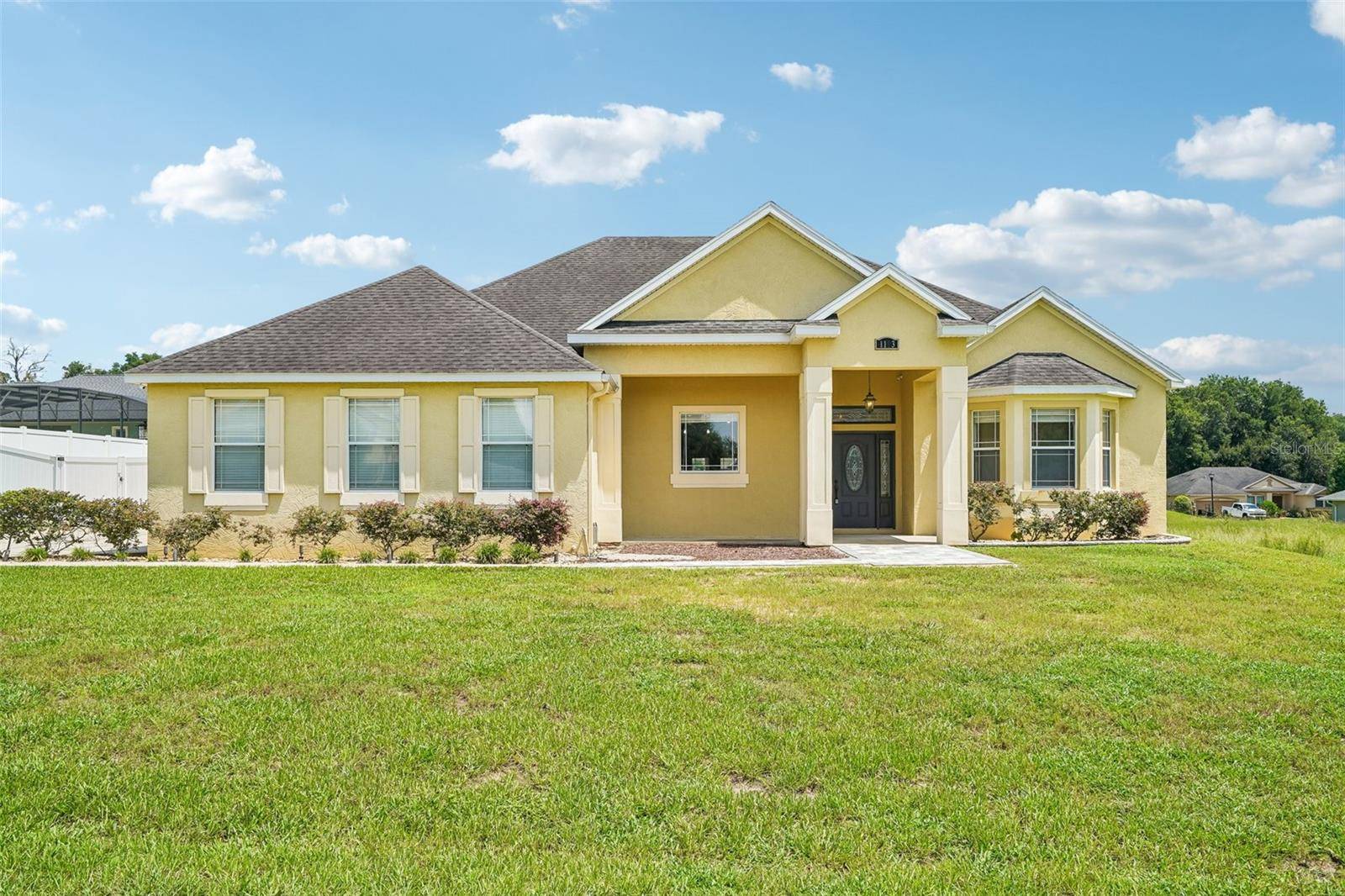 1113 MYRTLE BREEZES CT, Fruitland Park, FL 34731