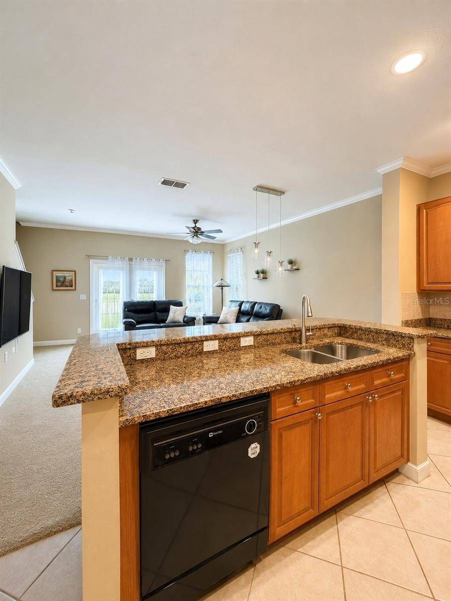 351 VANGUARD PT, Casselberry, FL 32707