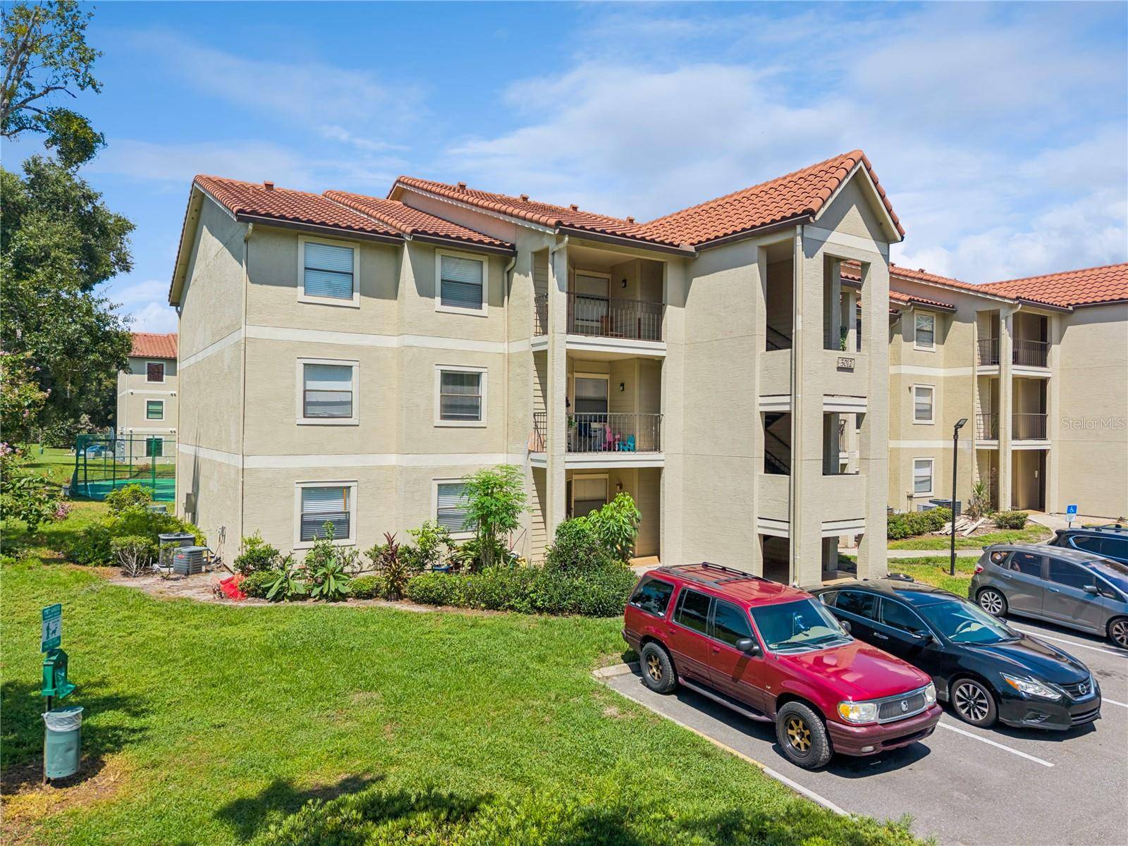 3012 PARKWAY BLVD #203, Kissimmee, FL 34747