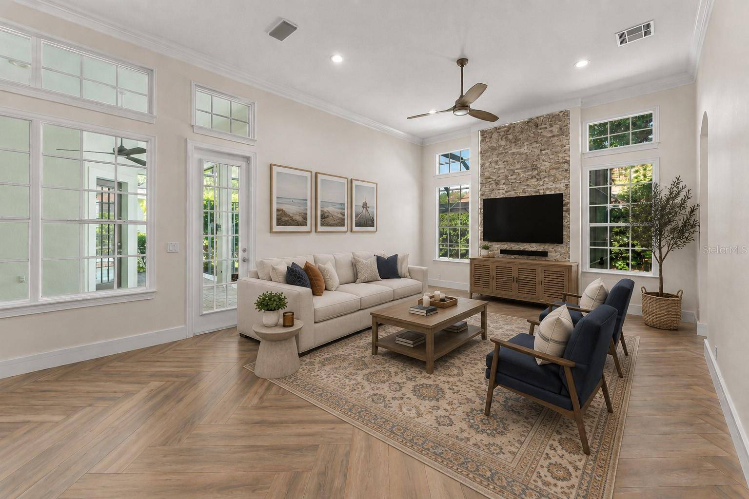 8351 BOWDEN WAY, Windermere, FL 34786