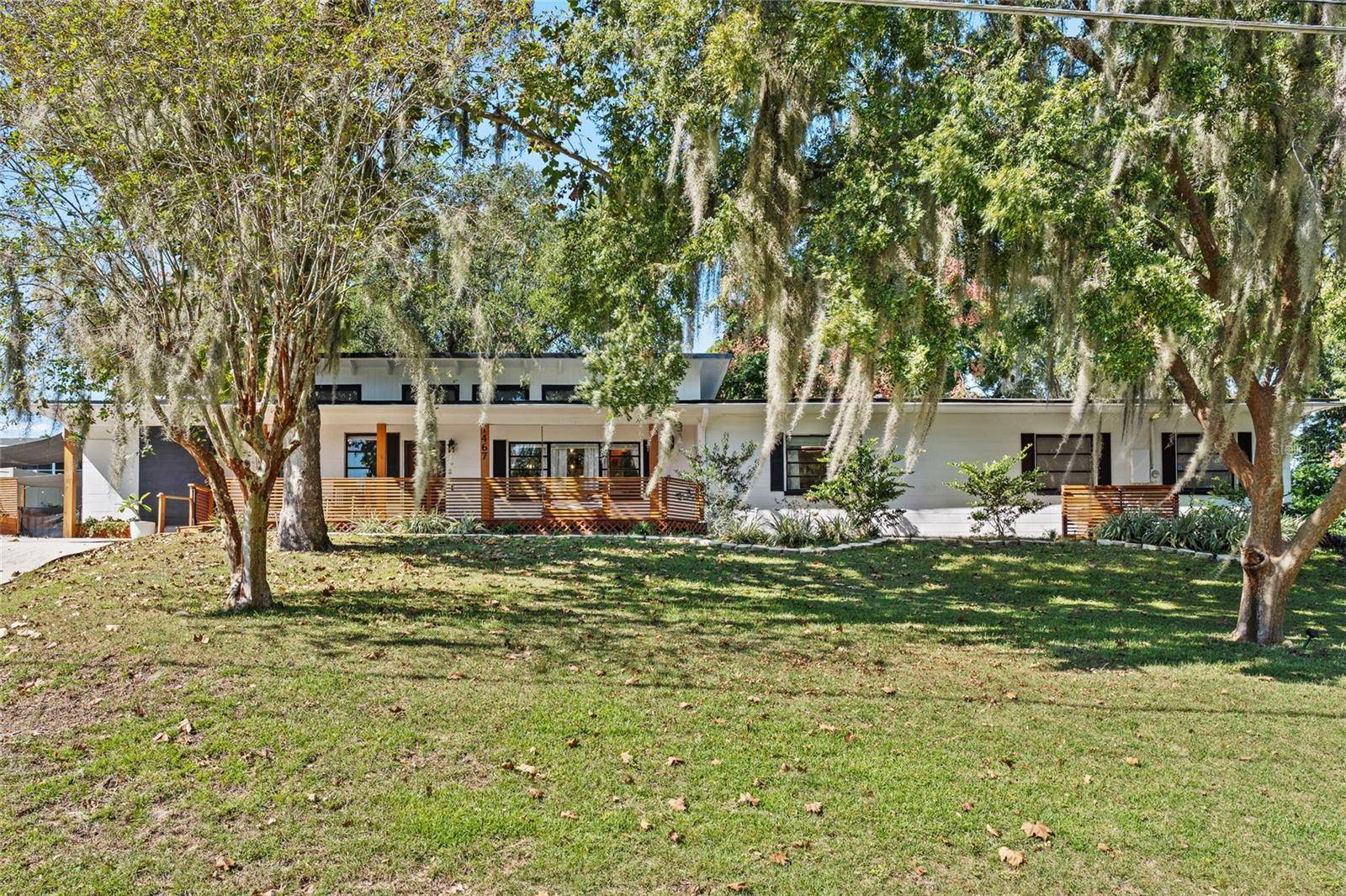 1467 HILLTOP DR, Mount Dora, FL 32757