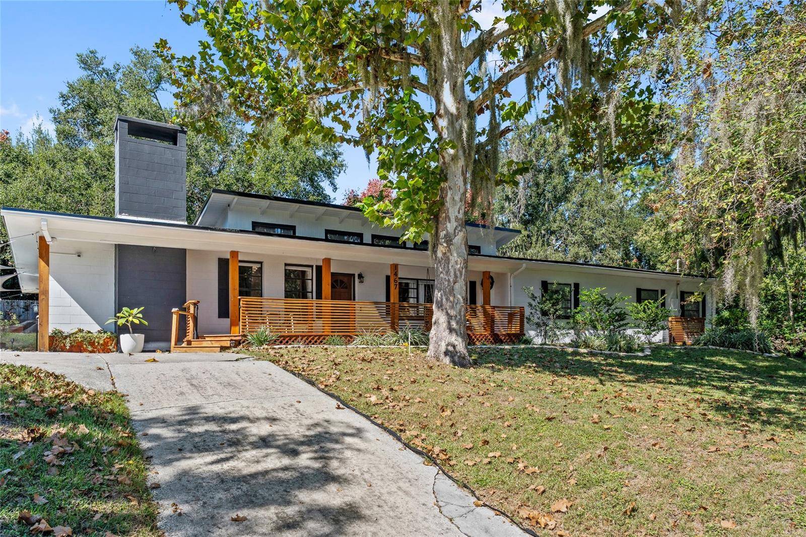 1467 HILLTOP DR, Mount Dora, FL 32757