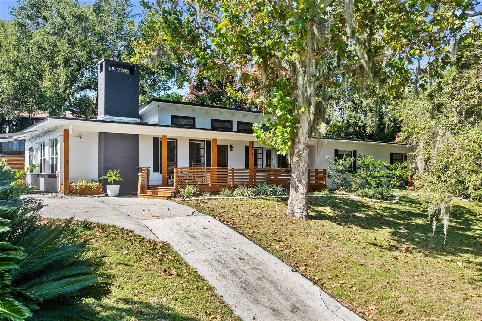 1467 HILLTOP DR, Mount Dora, FL 32757