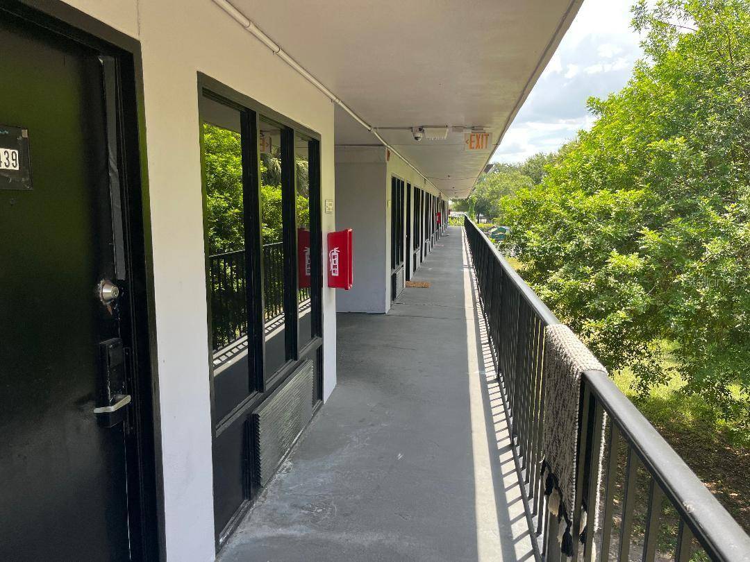 8421 S ORANGE BLOSSOM TRL #302, Orlando, FL 32809