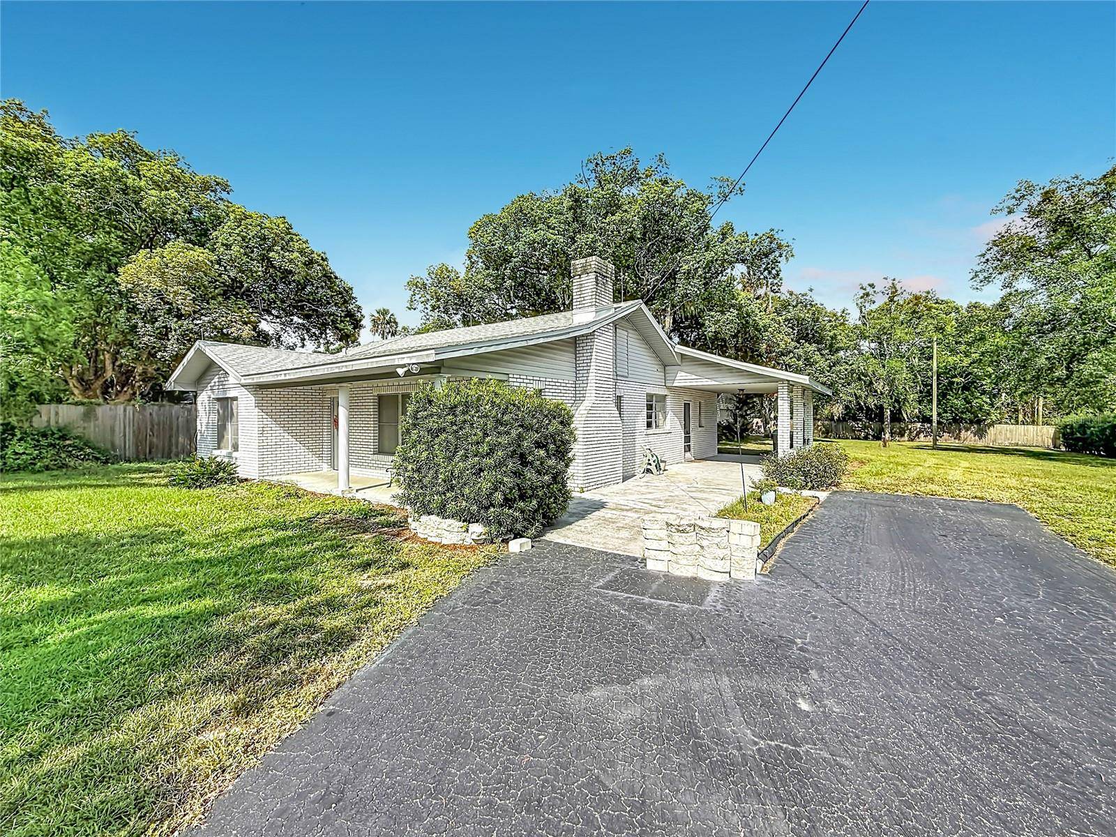 3271 ROBINSON ST, Zellwood, FL 32798