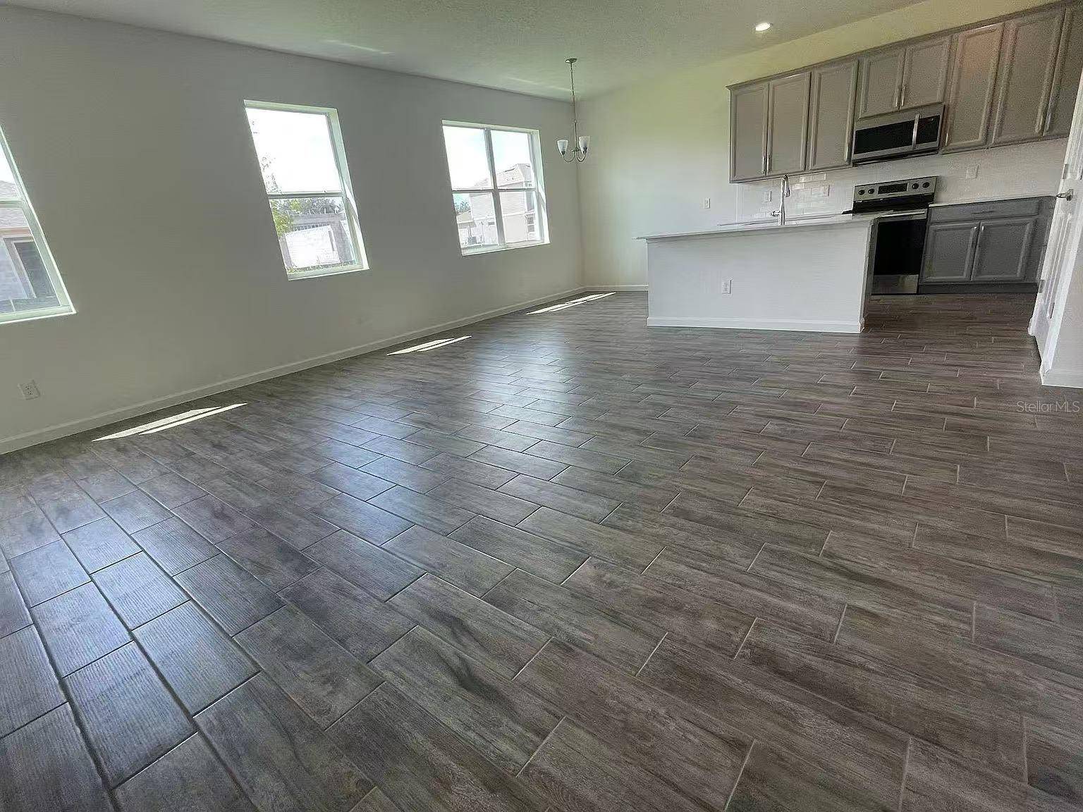 1365 YORKDALE RD, Davenport, FL 33837