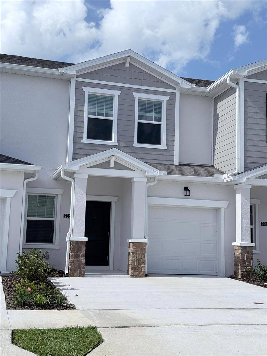 2571 SKYLINE, Kissimmee, FL 34758