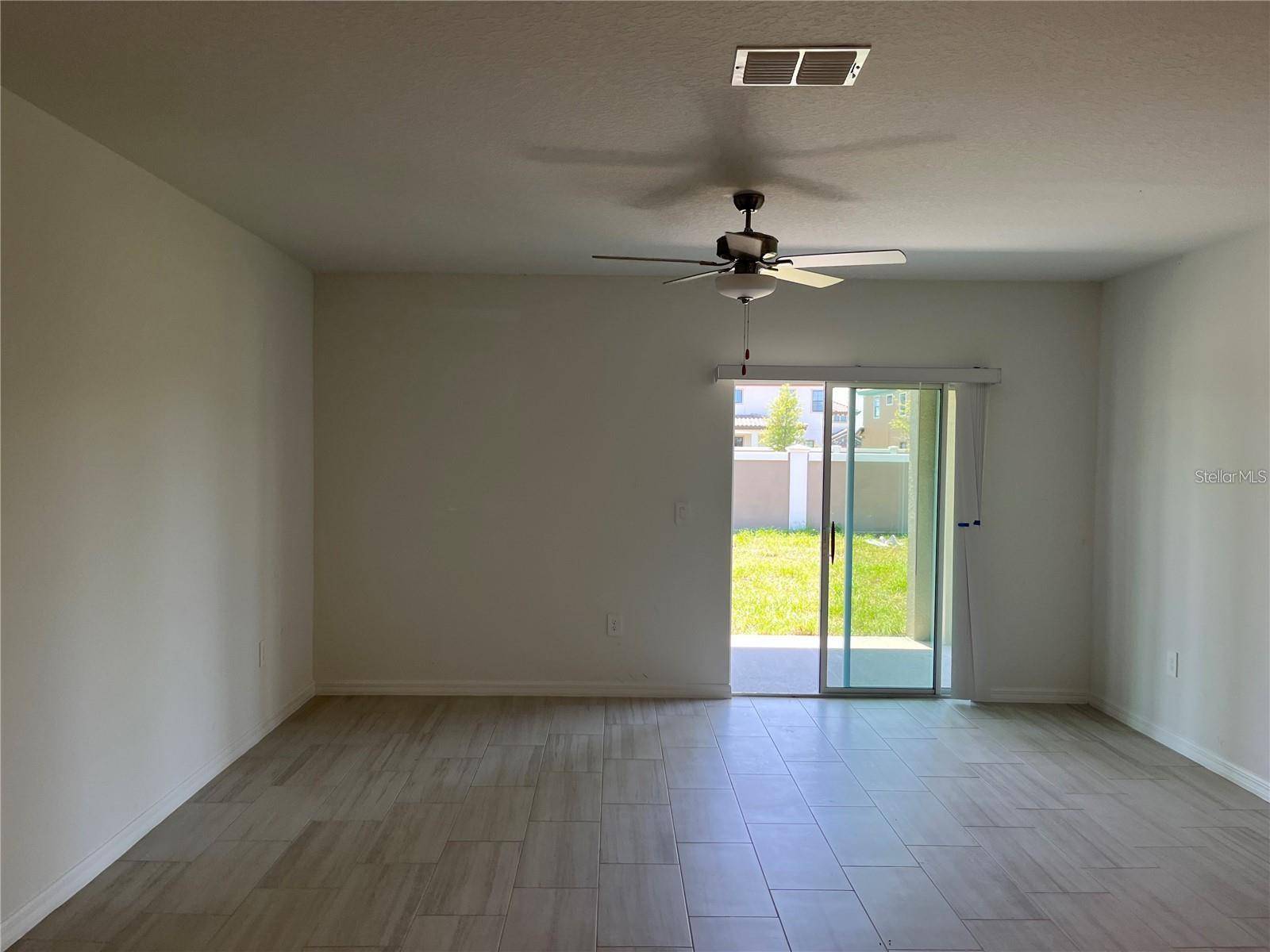 11186 RADIANT SHORE LOOP, San Antonio, FL 33576