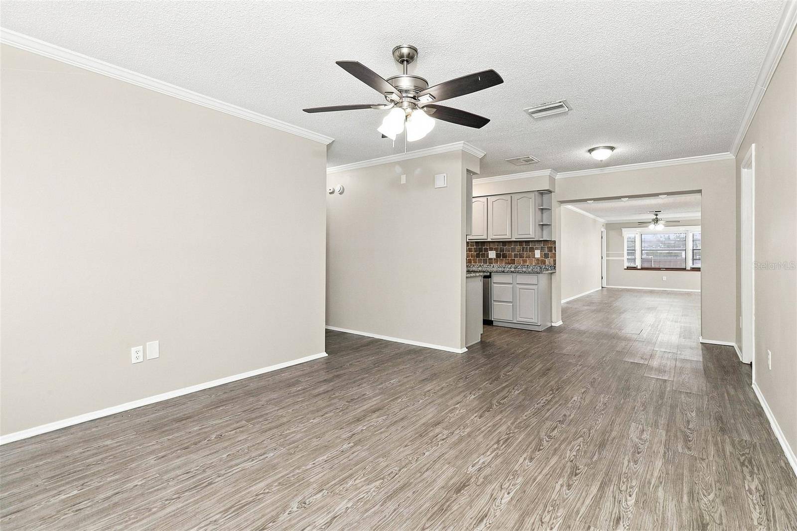 8305 AUTUMN OAK AVE, Port Richey, FL 34668
