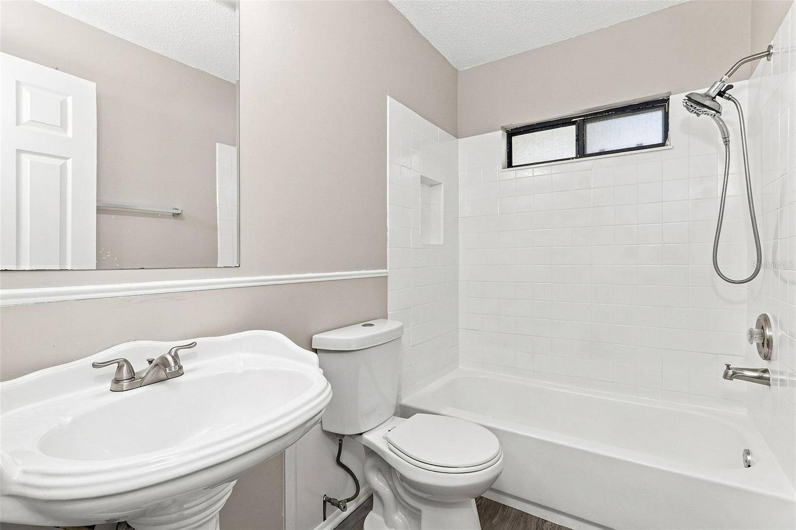 8305 AUTUMN OAK AVE, Port Richey, FL 34668