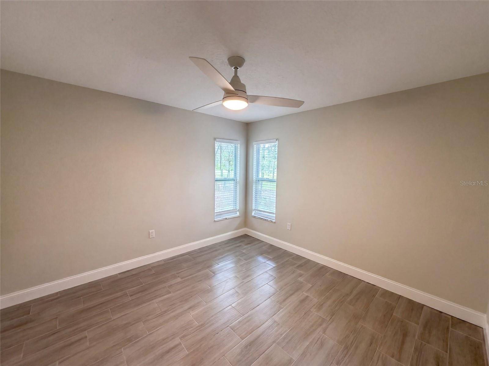 8165 RIDGE RD, Weeki Wachee, FL 34613