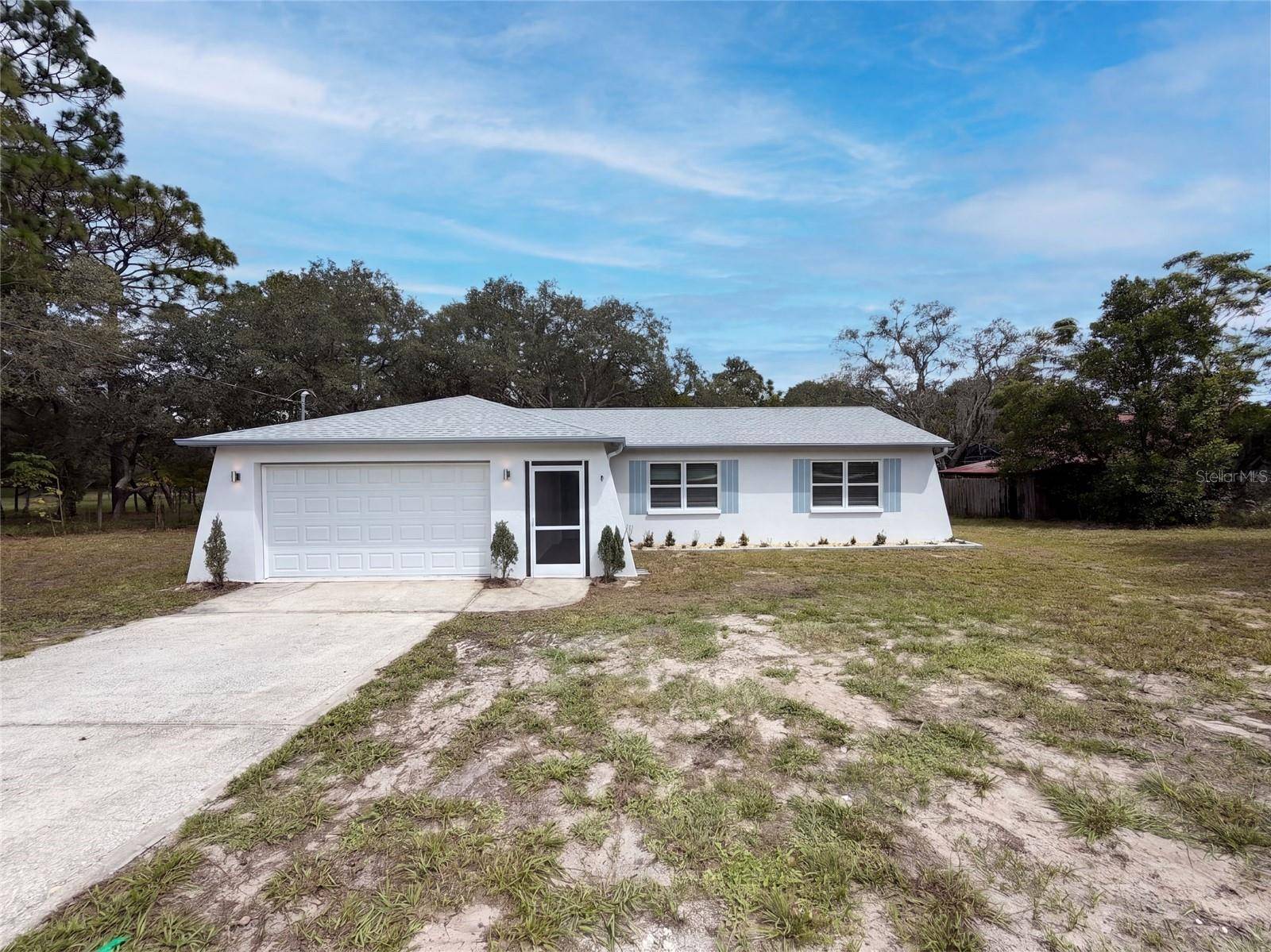 8165 RIDGE RD, Weeki Wachee, FL 34613