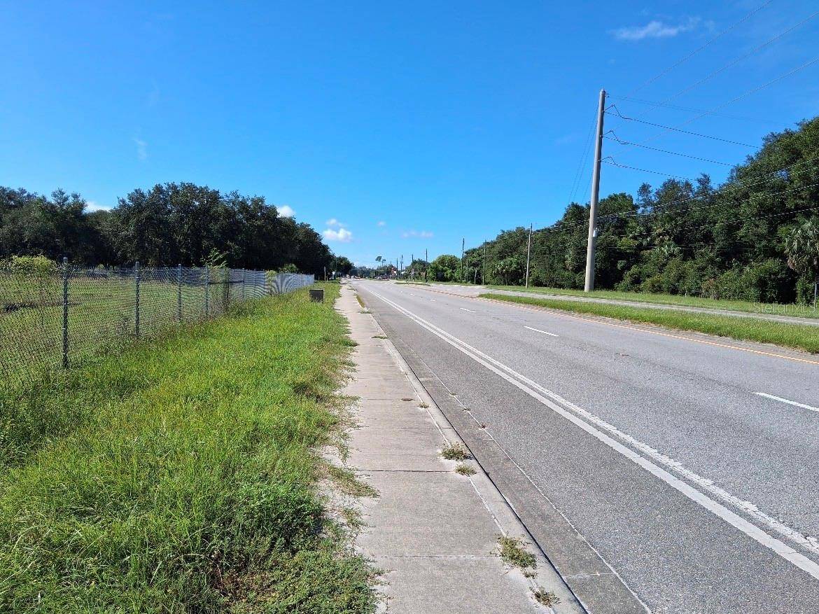 438 N STATE ROAD 415, Osteen, FL 32764