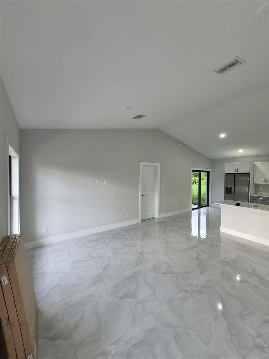 447 WICKHAM AVE S, Lehigh Acres, FL 33974