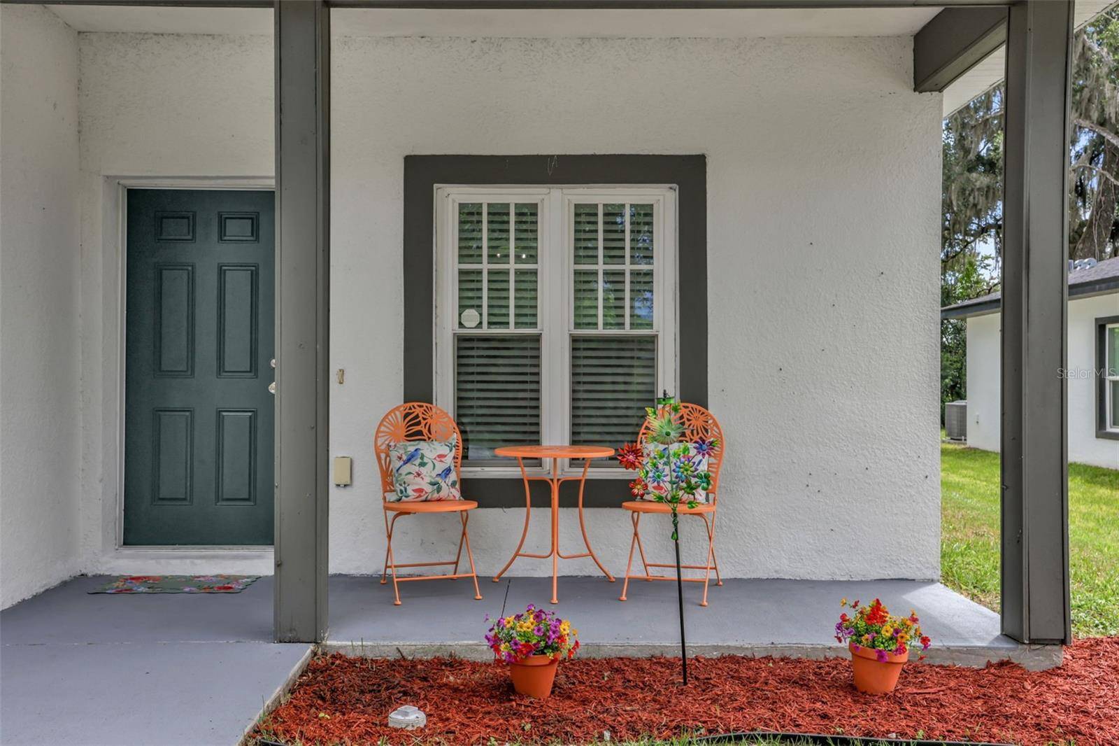 430 W WALTS AVE, Deland, FL 32720