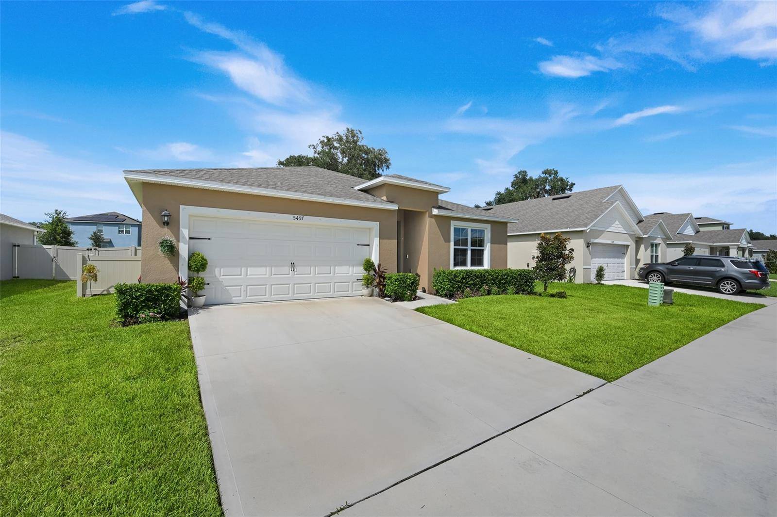 5457 HAYLOFT DR, Apopka, FL 32712