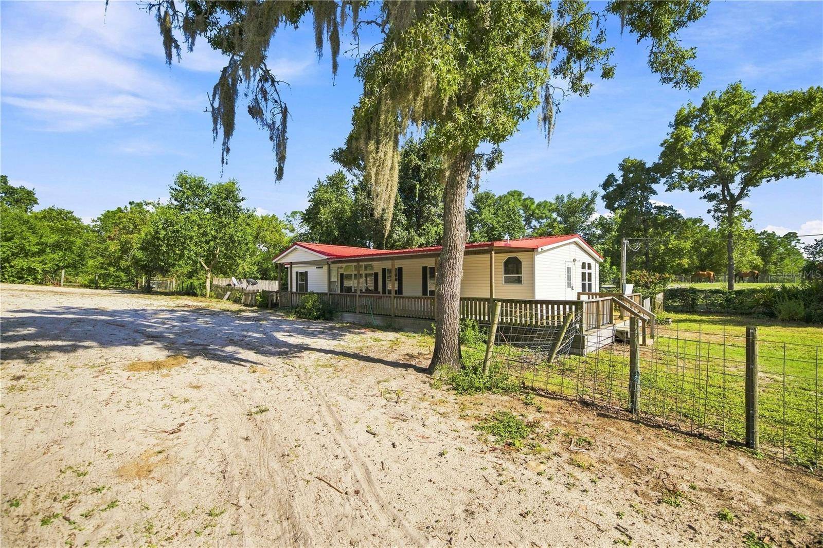 2251 SE 136TH AVE, Morriston, FL 32668