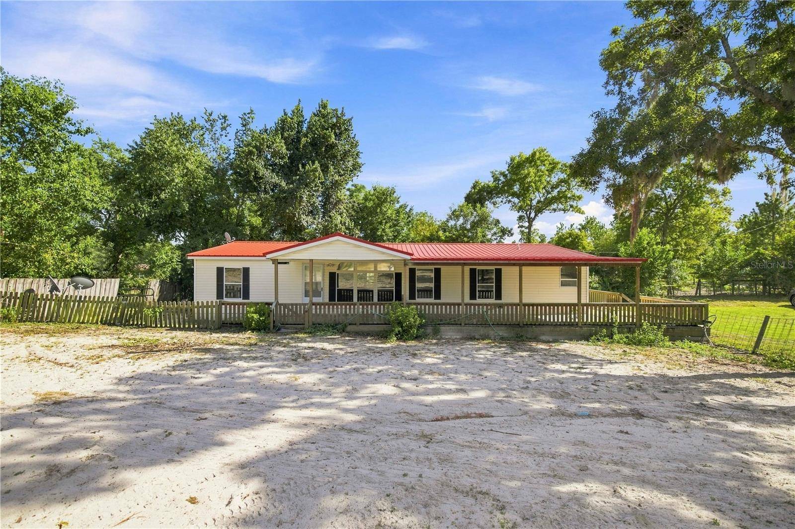 2251 SE 136TH AVE, Morriston, FL 32668
