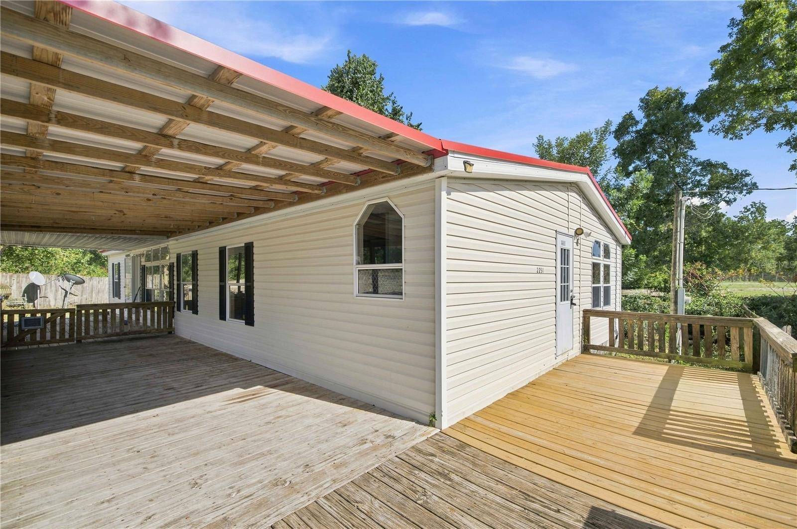 2251 SE 136TH AVE, Morriston, FL 32668