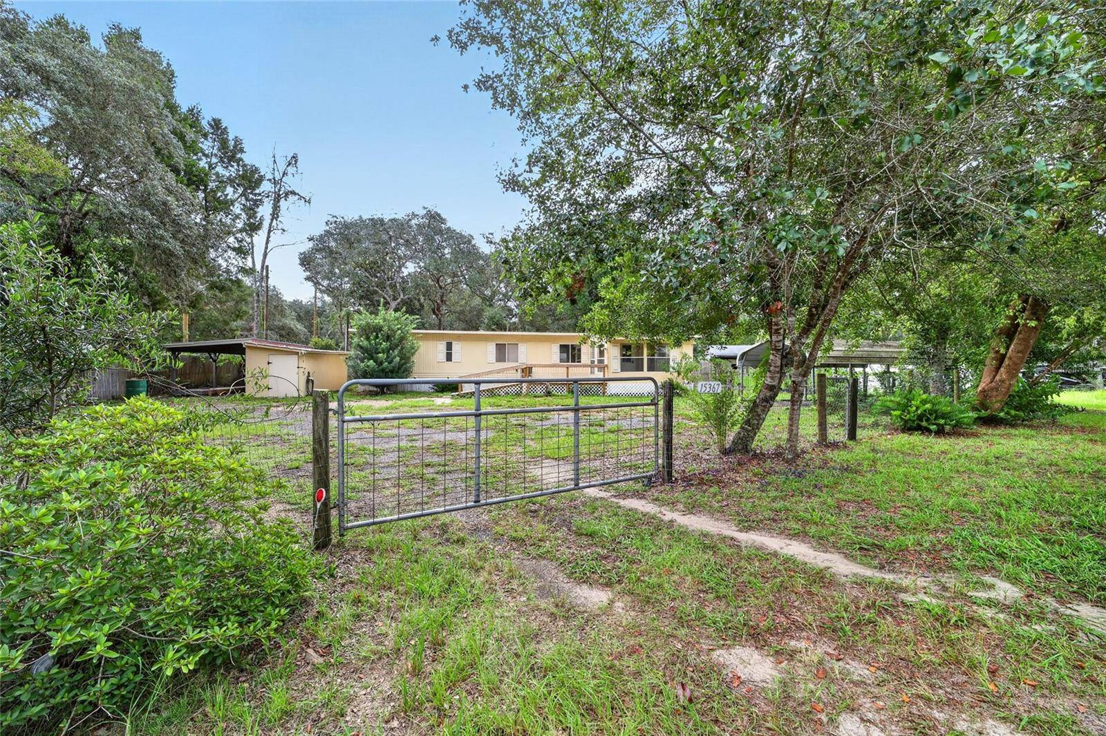 15367 NE 160TH AVENUE RD, Fort Mc Coy, FL 32134