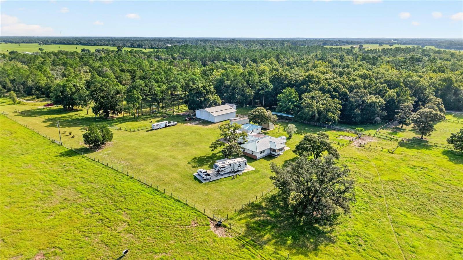20500 NW 27TH ST, Morriston, FL 32668