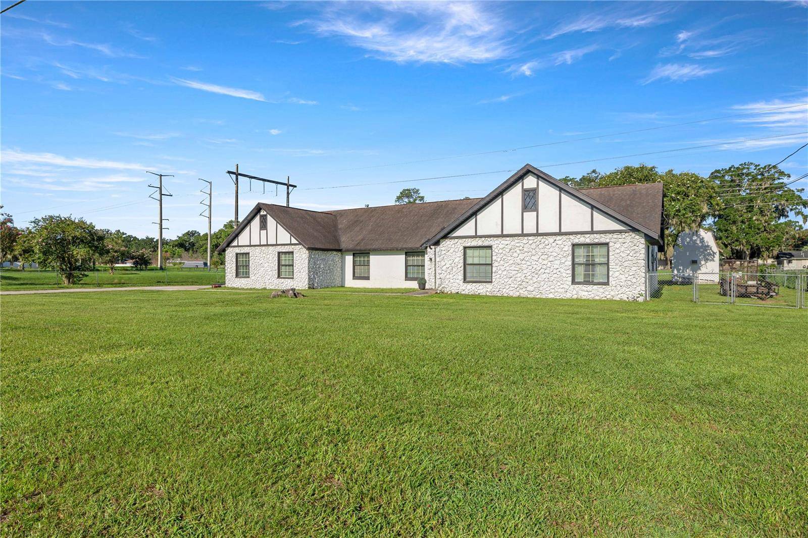1166 SE 44TH AVE, Ocala, FL 34471
