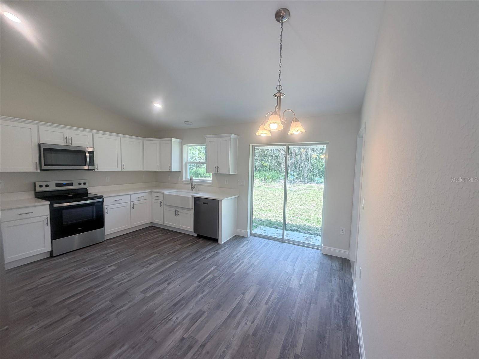 23 OAK CIRCLE, Ocala, FL 34473