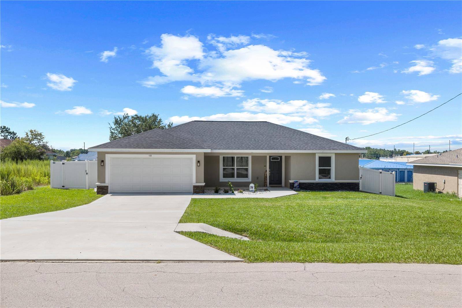 18 DOGWOOD TRAIL CRSE, Ocala, FL 34472