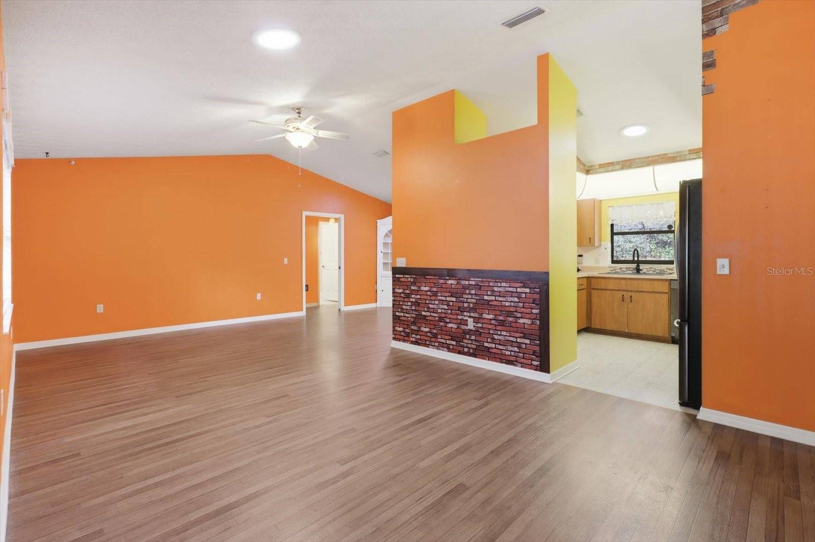 9306 N ATHENS DR, Citrus Springs, FL 34433