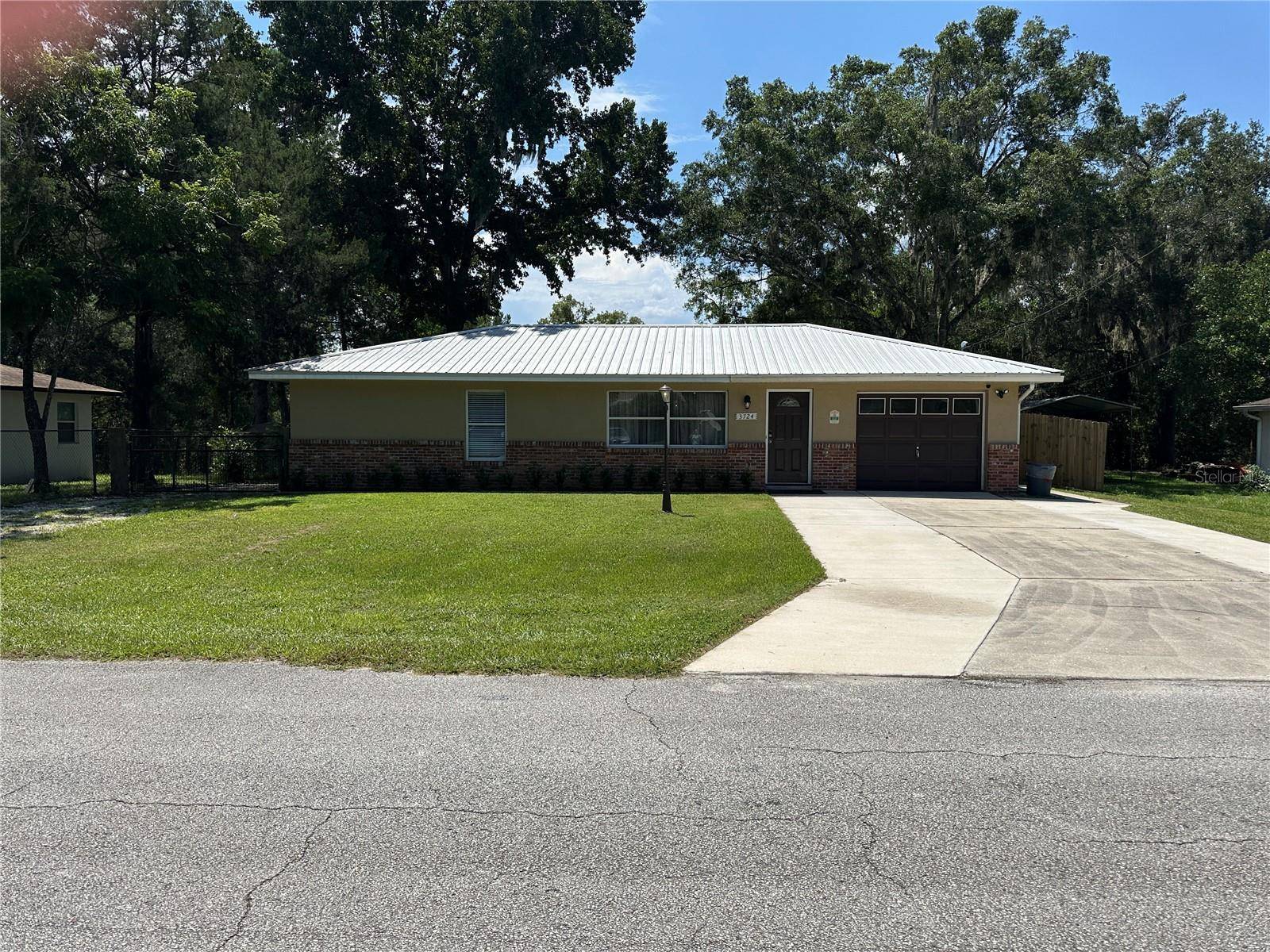 3724 W SULLIVAN ST, Dunnellon, FL 34433