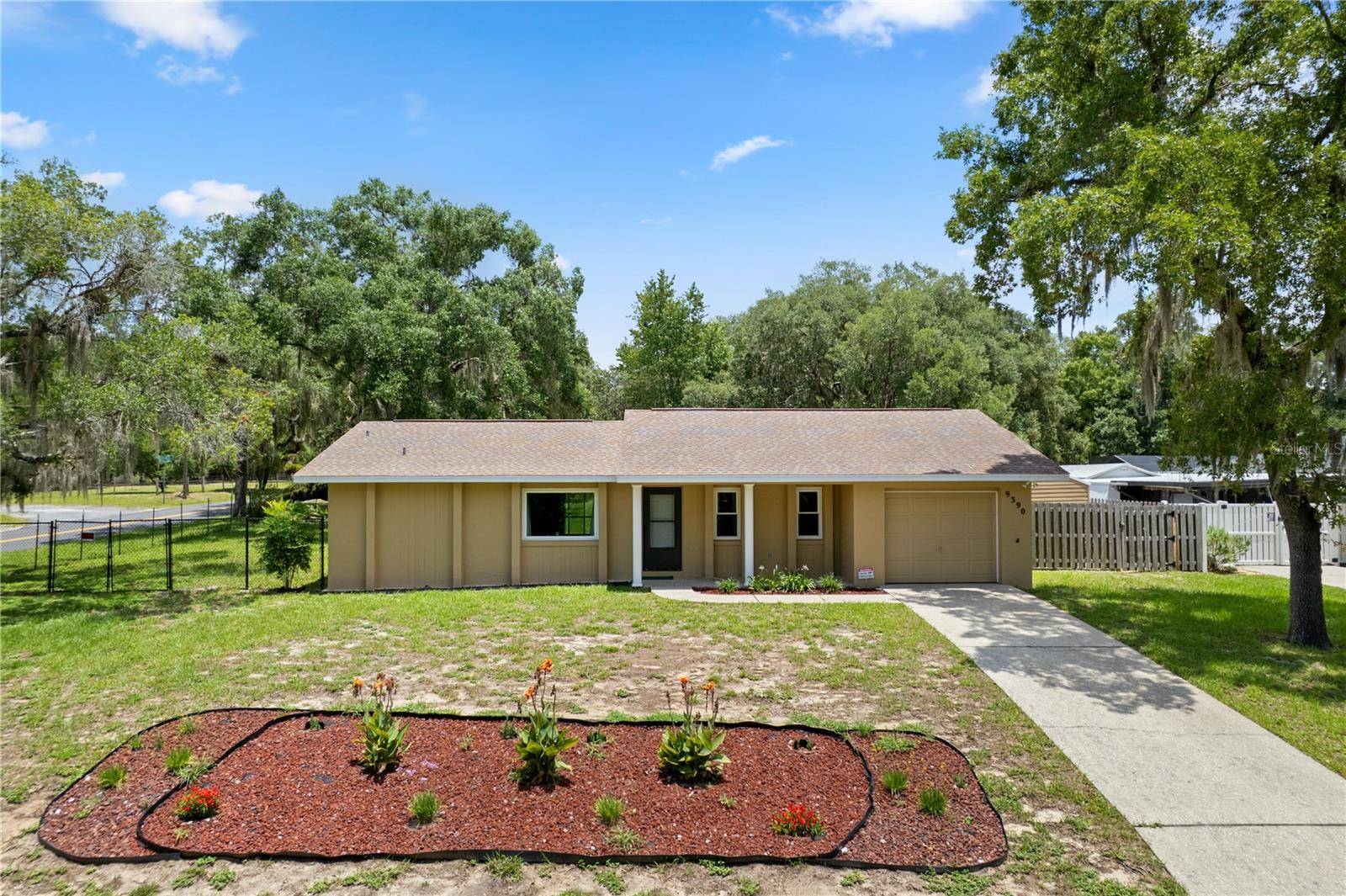 9390 E WINDWOOD LOOP, Inverness, FL 34450